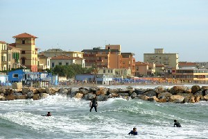 Xtrallusion offers characteristic Bed and Breakfast, B&B, Guest House, Hotel, Albergo and Country Lodge accommodation in Italy. Plus independent self-guided Walking, Adventure, Activity, Skiing and Paragliding Holiday itineraries on the Italian Rivieras, in the Italian Lakes, in the Italian Alps and in some of the most beautiful corners of Italy.